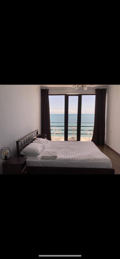 Royal Hotel New Athos Esterno foto